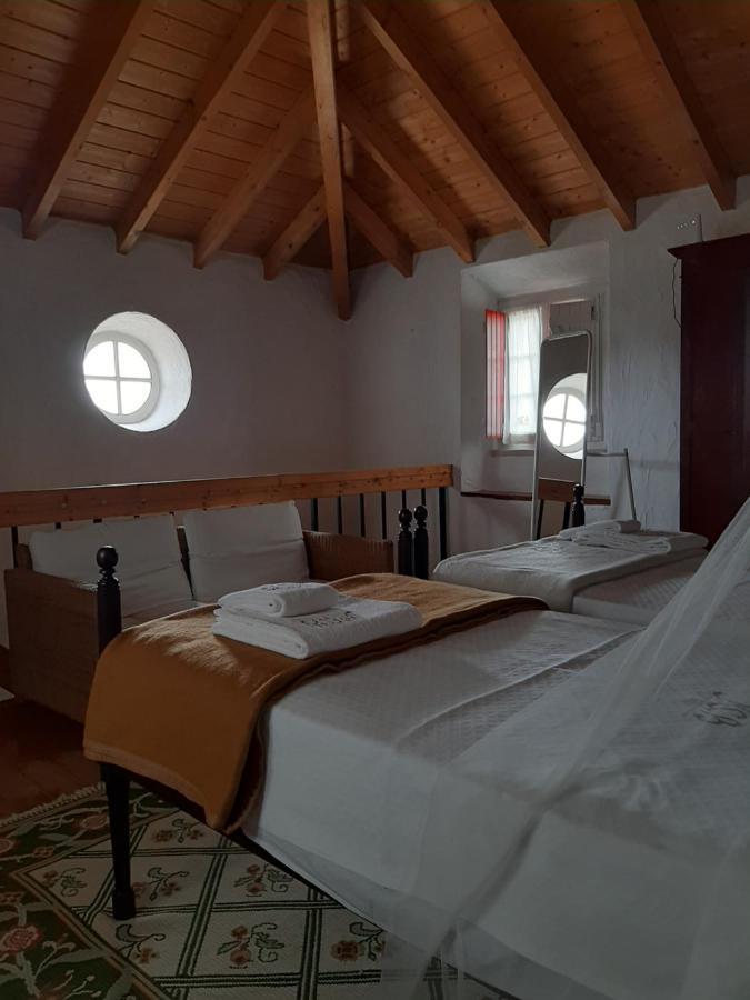 Monte da Casa Branca São Bartolomeu da Serra Exterior foto